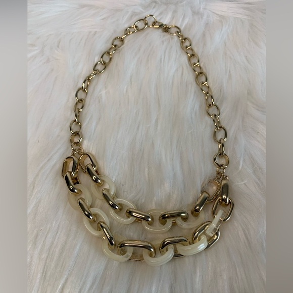 Banana Republic Gold and Cream Necklace - Picture 3 of 4